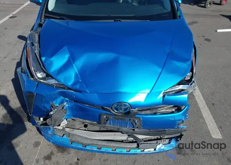 2019 Toyota Prius Xle z USA, uszkodzony, nr VIN JTDKARFU7K3088258